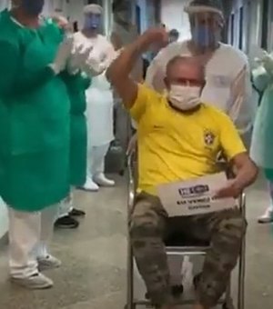 [Vídeo] Curados de Covid-19, nove pacientes recebem alta do HEA em Arapiraca
