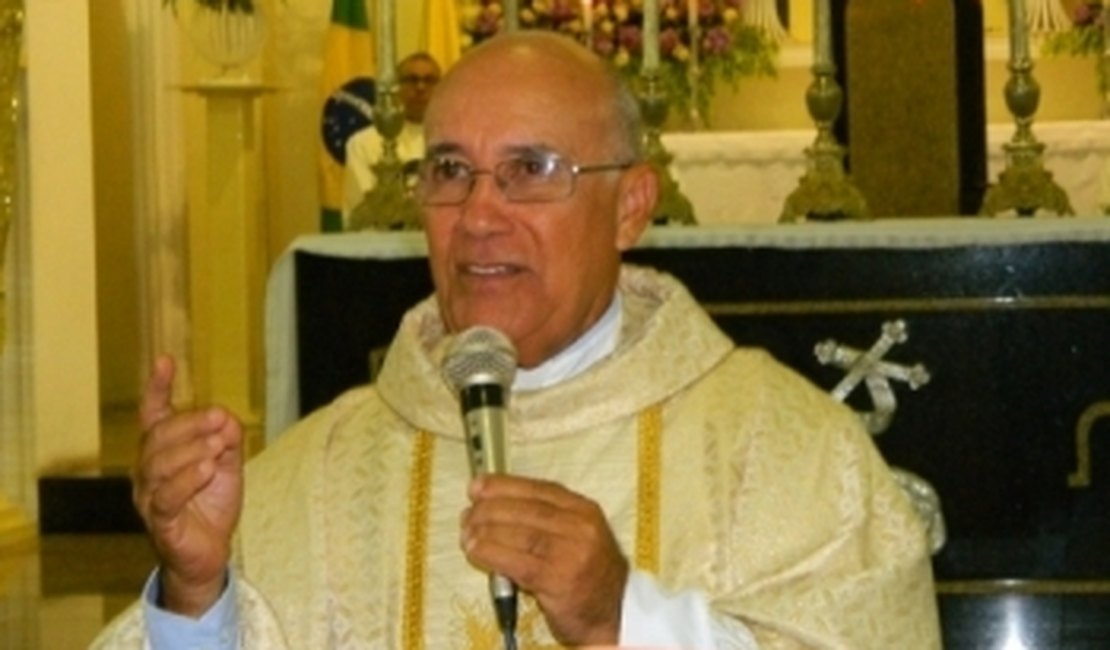 Sacerdote é internado na UTI com suspeita de Chikungunya