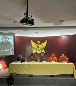 Bombeiros detalham instrução de segurança para pontos de recarga de veículos