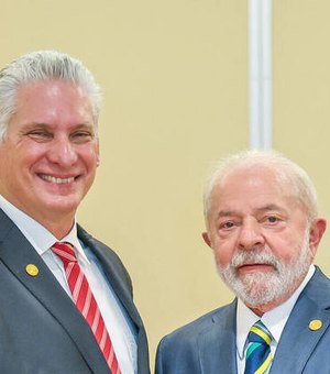 Lula posta foto com ditador cubano e fala em restabelecer relações diplomáticas