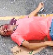 Homem morre após colidir moto com reboque carregado de colchões em curva próximo a Cacimbinhas