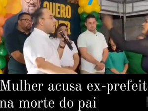 [Vídeo] Lançamento de campanha política em Roteiro é interrompido por acusações contra ex-prefeito