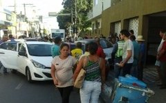 Acidente com três veículos no Centro de Arapiraca