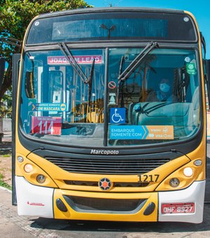 SMTT reforça linhas de ônibus e melhora atendimento aos usuários