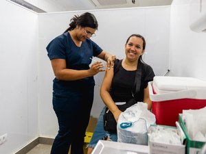 Rio Largo recebe carreta da saúde da PRF com atendimentos gratuitos