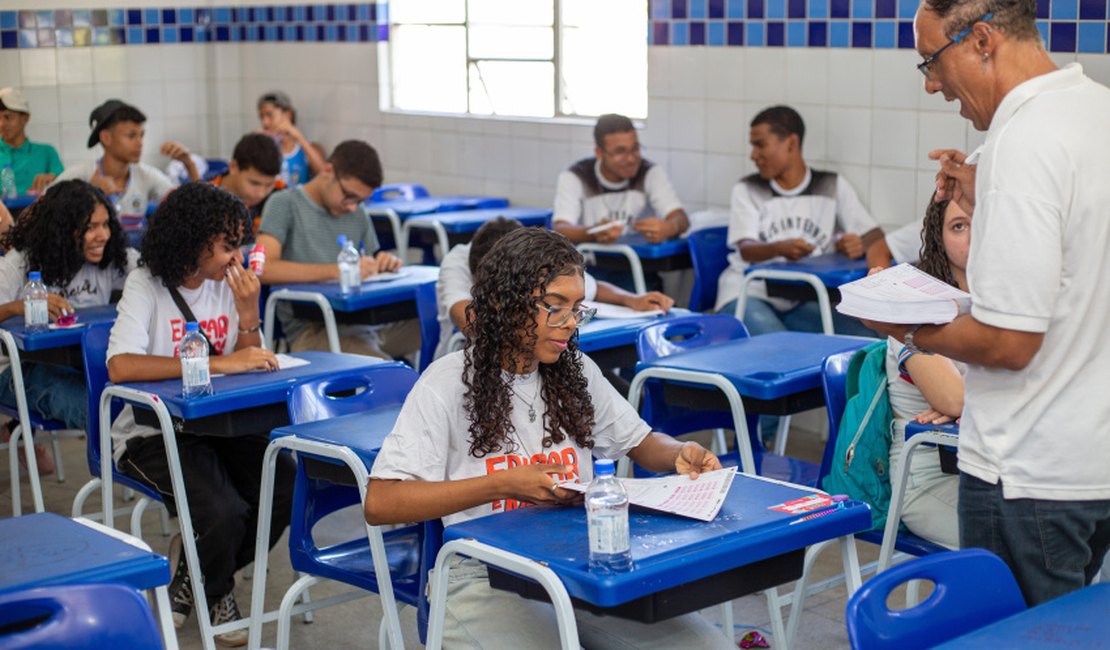 Se liga no Ideb: Semed inicia aplicação das provas do Saeb em 91 escolas municipais