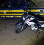 Motocicleta com chassi adulterado é apreendida pela PRF em Palmeira dos Índios