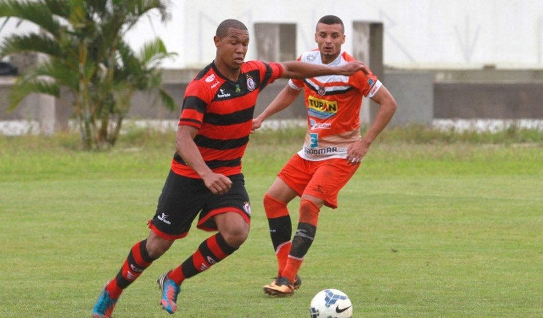 Santos deve anunciar atacante do Campinense e mais um