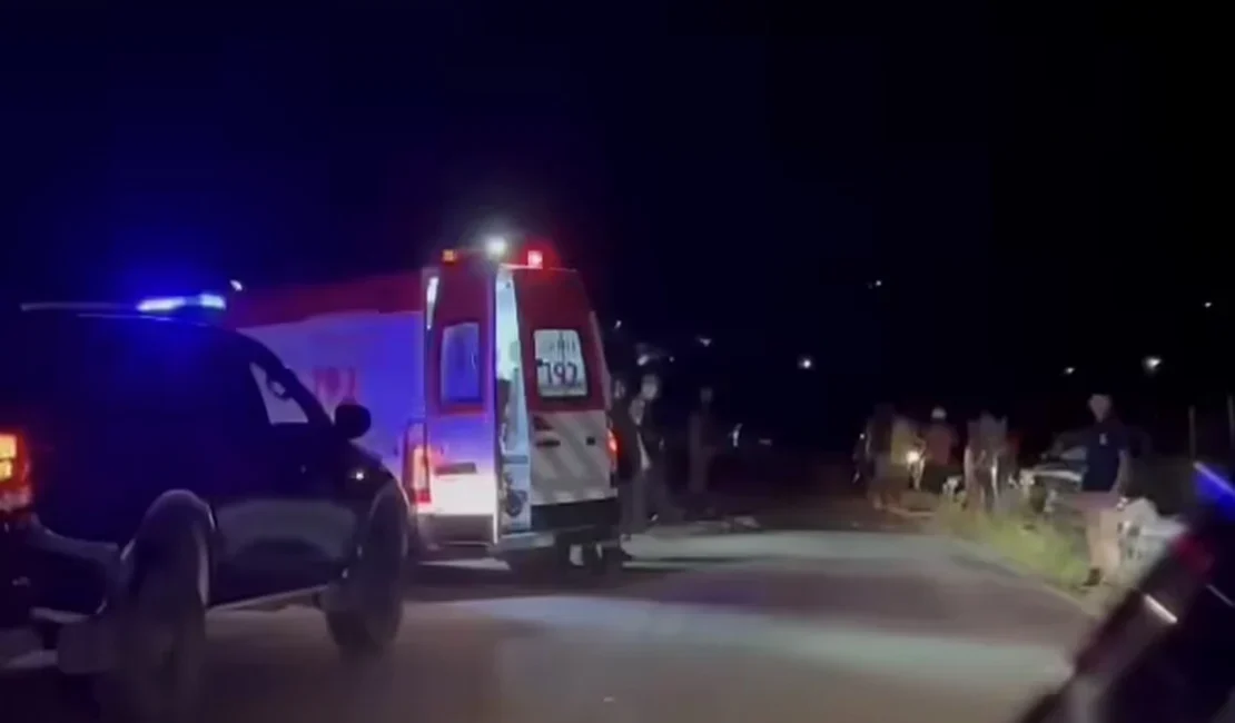 Vítima fica presa às ferragens após acidente na rodovia AL-487, em Traipu