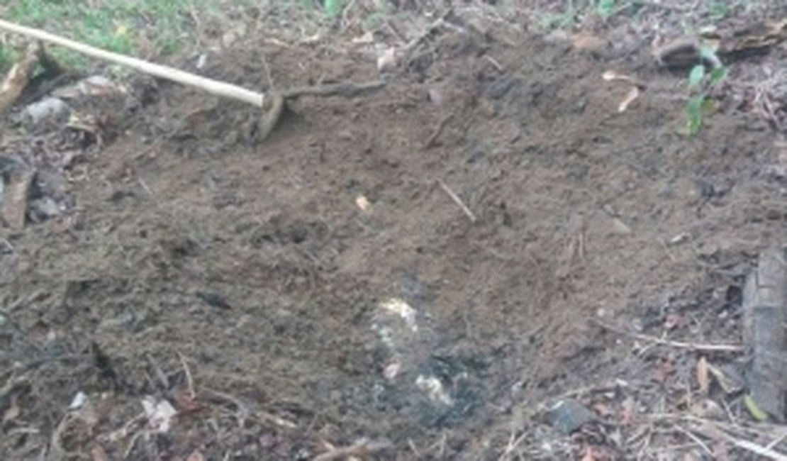 Corpo de homem desaparecido é localizado por populares em terreno baldio no interior