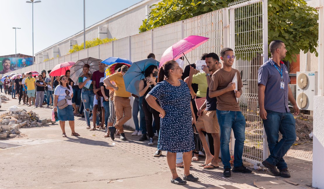 Êxito do Emprega Jovem MCZ garante preenchimento recorde de mais de 600 vagas do programa