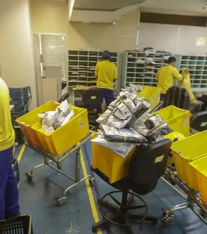 Correios aprovam demissão voluntária e fechamento de agências