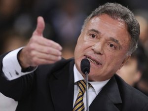 Senador pede explicações em atraso na divulgação da Mega