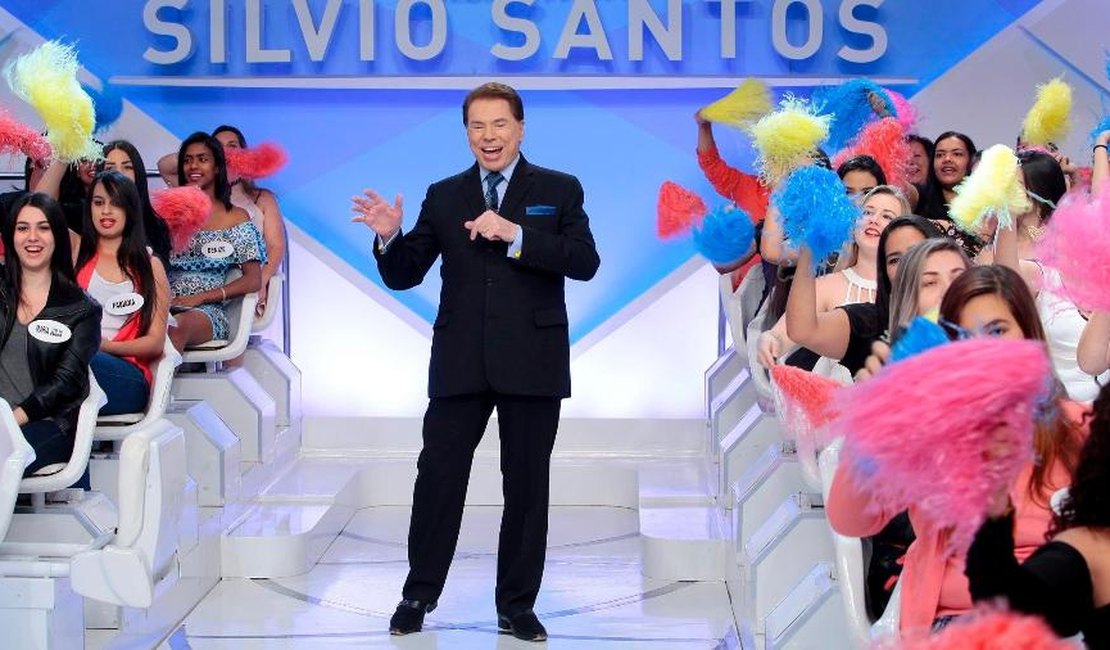 'Quem passou pela vida e não me beijou não beijou ninguém', diz Silvio Santos