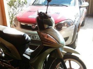 PM recupera ciclomotor roubado durante ronda em Lagoa da Canoa