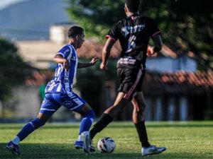 CSA goleia por 7 a 1, garante liderança e avança com força na Série D