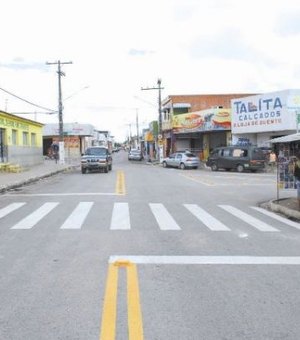 Sem transporte escolar estudantes andam mais de cinco horas à pé