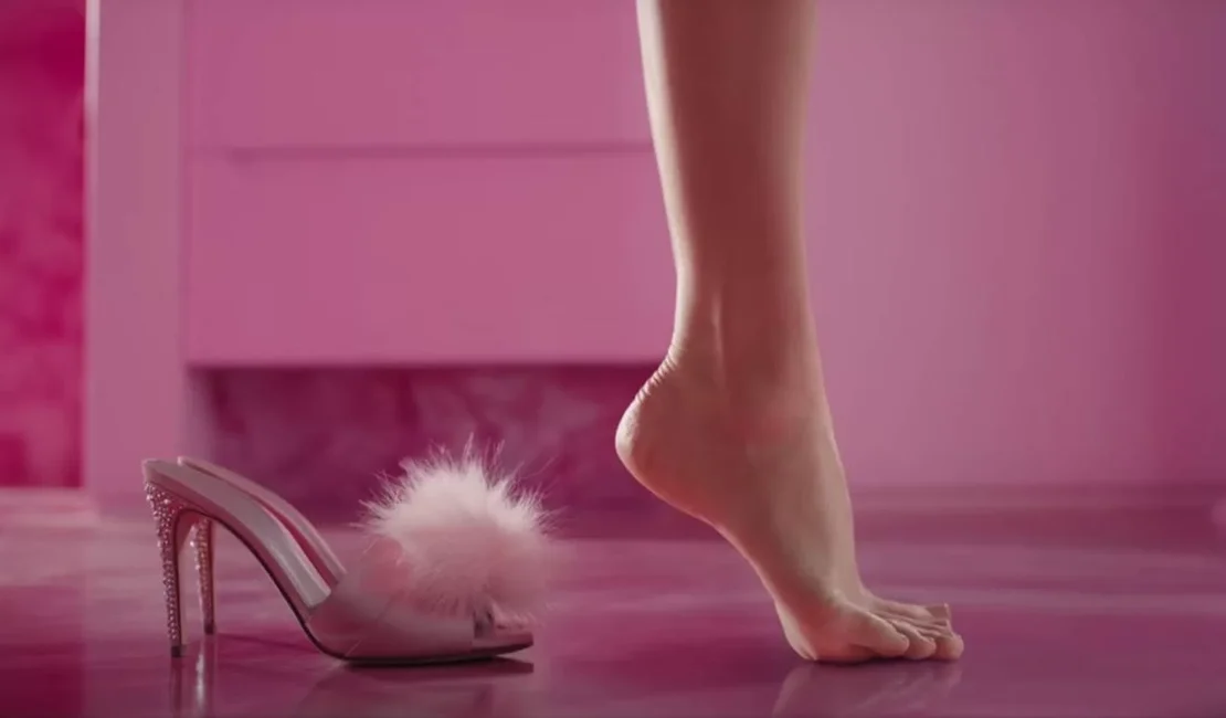 Após Barbie, Margot Robbie fez seguro milionário para os pés, diz site