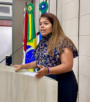 Em audiência pública, Carol Dias defende planejamento antecipado para acolhimento de idosos