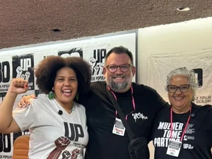 Sem fundo partidário, candidatos da UP fazem campanha de doação