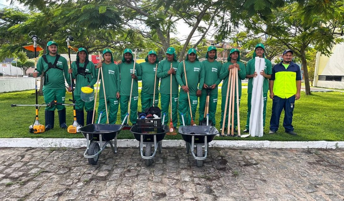 ﻿Bosque das Arapiracas e Parque Ceci Cunha recebem equipe fixa de limpeza urbana