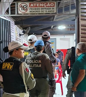 Operação prende 14 pessoas e fiscaliza 74 estabelecimentos comerciais em Alagoas
