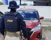 PRF prende mulher com carro roubado; veículo foi comprado por irmão preso