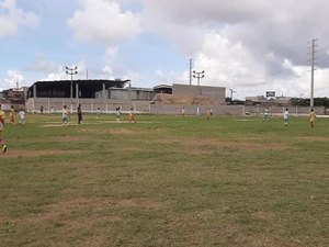 Técnico Felipe Pereira deverá indenizar Jornalista após agressão verbal no Fumeirão