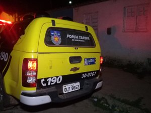 Mulher é espancada por companheiro e ameaçada por filho do agressor