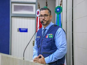 Leonardo Dias aprova lei que cria Ambulatório de Amamentação em Maceió