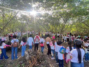 Alunos de escolas de Arapiraca visitam a primeira Área de Proteção Ambiental do Município, no Brisa do Lago