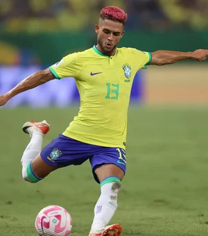 Yan Couto, da Seleção, se retrata após afirmar ter Dani Alves como ídolo: ‘Errei profundamente’