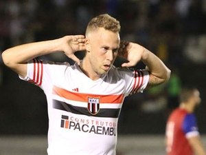 Botafogo SP vence e encosta na liderança do grupo B