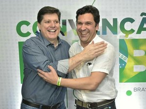 Isnaldo Bulhões comemora eleição de novo presidente do MDB
