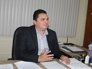 Aliado e amigo particular se prepara para deixar a gestão do prefeito Rogério Teófilo