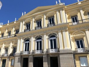 Cinco anos após incêndio, Museu Nacional busca restauração e modernidade