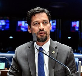 Sinais indicam Rodrigo Cunha cada vez mais perto de ser o novo prefeito de Maceió