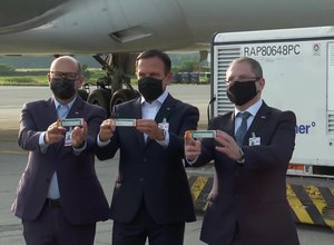 Governo de SP deve anunciar hoje plano de vacinação contra a Covid-19