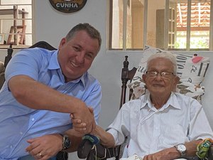 Porto de Pedras celebra 104 anos do ex-prefeito Zizo
