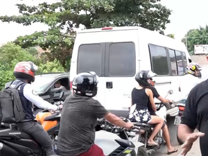 Jacarés da Ladeira do Claudionor causam transtornos no trânsito da região