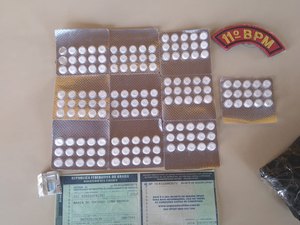 Homem é autuado em flagrante por embriaguez ao volante e posse de drogas em Arapiraca 