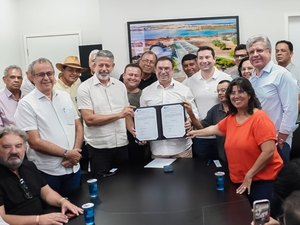 Com apoio de Luciano, Daniel e Lucas Barbosa, Arthur Lira avança em Arapiraca com obras e investimentos em infraestrutura