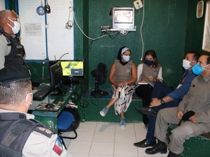 Promotoras de justiça visitam bases comunitárias do Benedito Bentes e Vergel do Lago