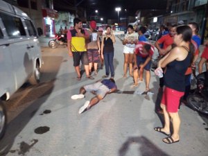 [Vídeo] Jovem com sinais de embriaguez sofre acidente em Matriz de Camaragibe