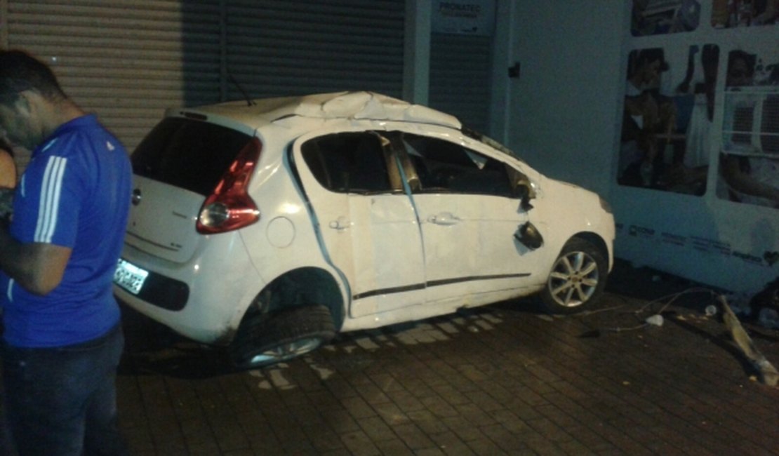 [Vídeo] Grave acidente deixa quatro feridos em Arapiraca