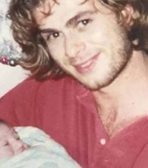 Rafael Vitti publica foto de pai com bebê no colo e confunde seguidores