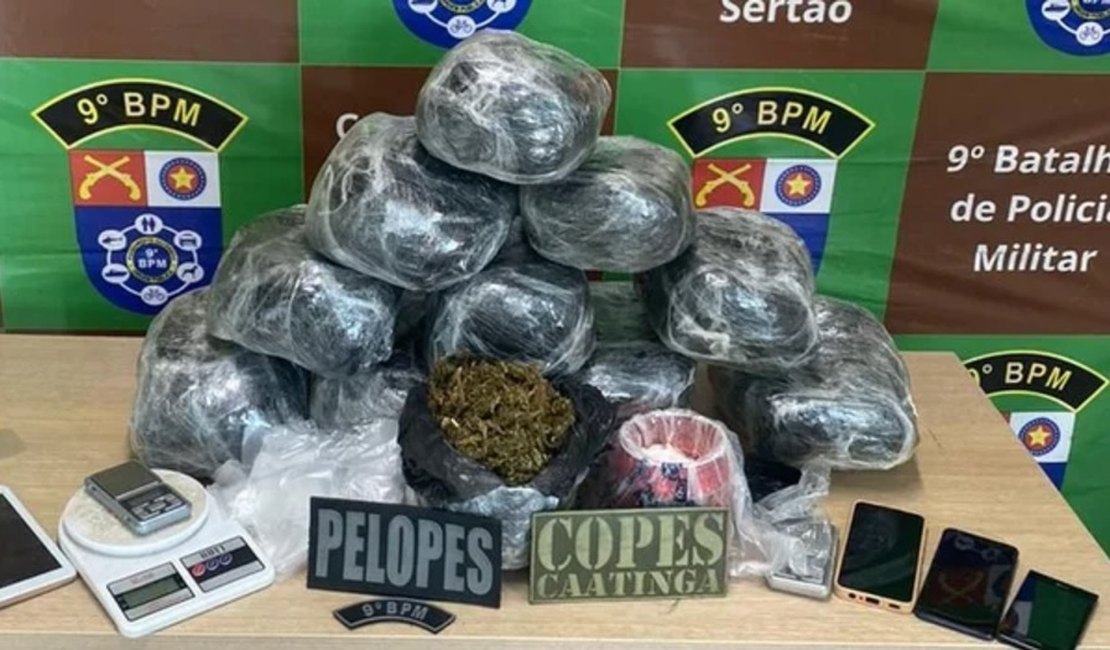 Mais de 10 quilos de maconha e cerca de meio quilo de cocaína são apreendidas em Delmiro Gouveia