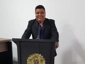 Vereador diz que prefeito afastado continua “mandando” em Campo Grande