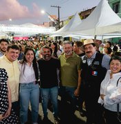 Ao lado de Lira, Gilberto Gonçalves prestigia procissão em homenagem à Padroeira de Rio Largo