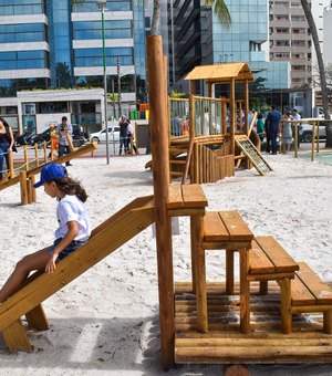 Prefeito Rui Palmeira inaugura novo Parque Infantil Sustentável 